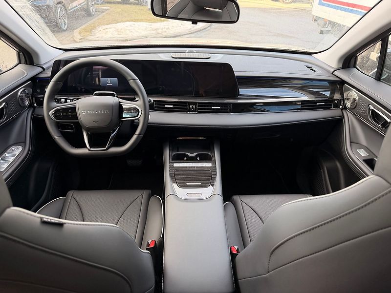Omoda 5 FACELIFT 1.6TGDI DCT PREMIUM - fotka 8 z 12