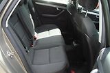 Audi A4 Avant (2006) 2.0 TDi, AUT - náhled 19