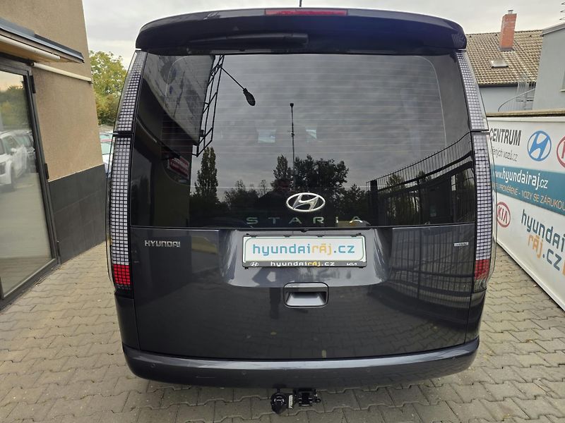Hyundai Staria 2.2-AUTOMAT-KŮŽE-9MÍST - fotka 11 z 36