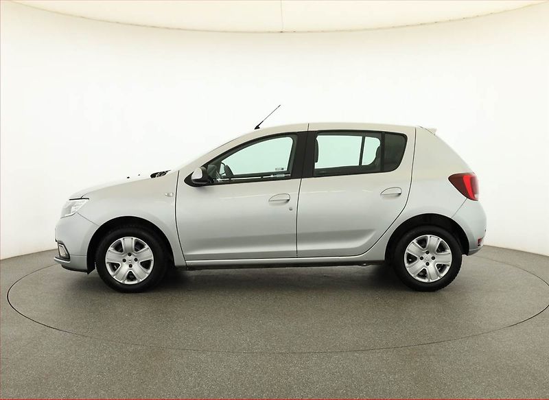 Dacia Sandero (2020) 1.0 TCe, Park. senzory - fotka 3 z 15