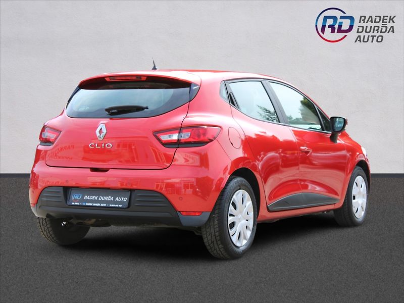 Renault Clio 0,9 TCe  ČR,1.MAJITEL,26TKM - fotka 5 z 25