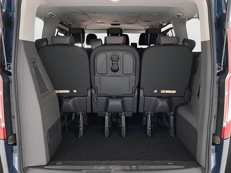 Ford Tourneo Custom (2019) Titanium 2.0 EcoBlue, ČR - fotka 14 z 20