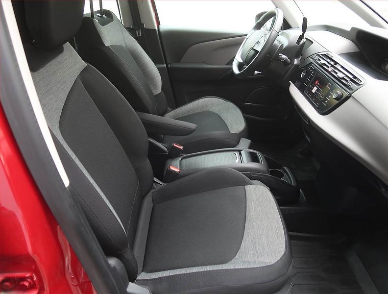 Citroën C4 SpaceTourer (2019) 1.6 PureTech, Automat - fotka 9 z 19