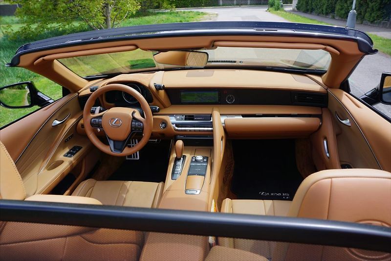 Lexus LC 500 5,0 V8 50 Sport  odp.DPH - fotka 10 z 28