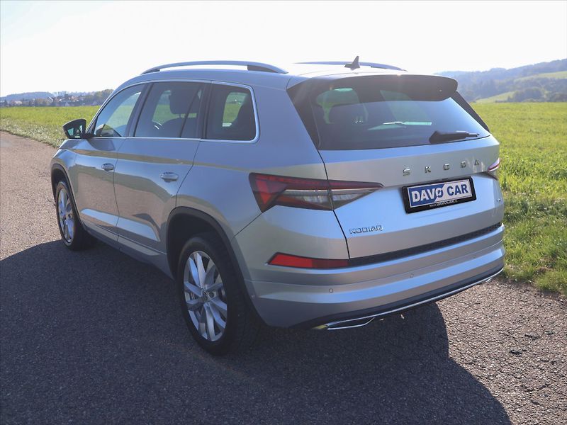 Škoda Kodiaq 2,0 TDI 147kW DSG 4x4 L&K DPH - fotka 5 z 31