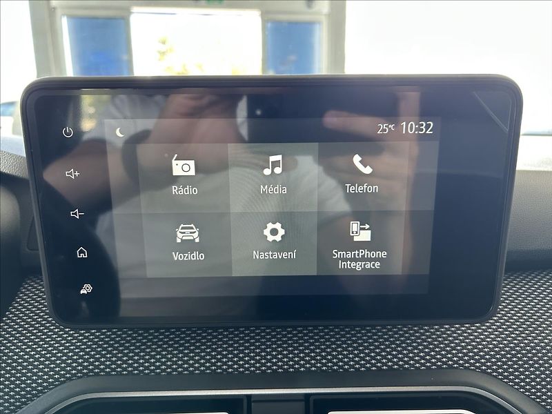 Dacia Sandero 1,0   ČR,1.MAJITEL,ZÁRUKA 3/20 - fotka 19 z 27