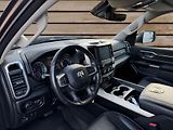Dodge RAM (2022) +LARAMIE+VZDUCH+RAMBOX+HEMI+ - náhled 21