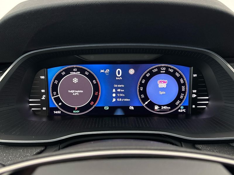 Škoda Octavia Top Selection DSG - fotka 11 z 30