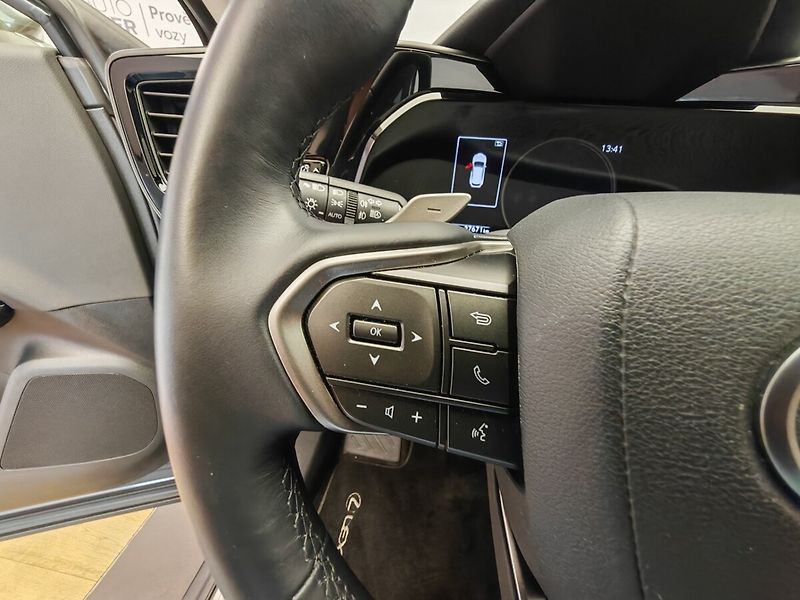 Lexus NX 450h plus 450h+ Plug-in Hybrid EXECUTIVE - fotka 31 z 44