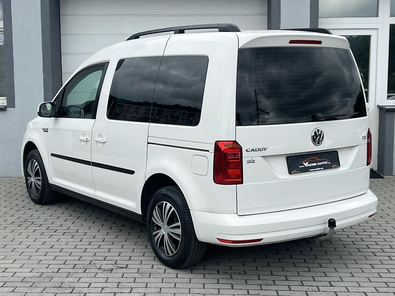 Volkswagen Caddy (2018) 2.0TDI 75kW TAŽNÉ 1.MAJITEL ČR - fotka 3 z 18