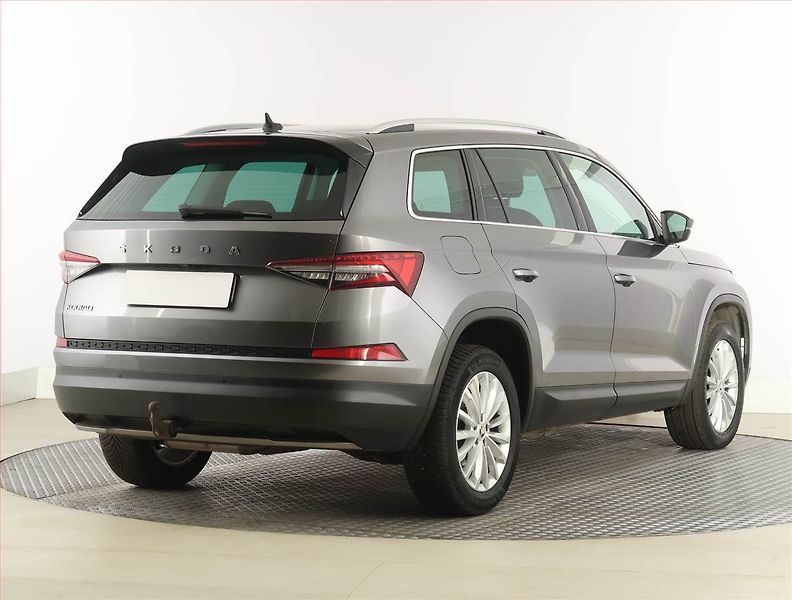 Škoda Kodiaq (2022) Style 2.0 TDI, digi klima - fotka 5 z 28