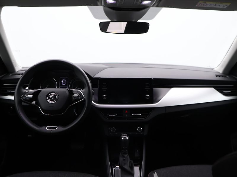 Škoda Kamiq 1,5 TSI 110kW Style DSG CZ 1.m - fotka 20 z 28