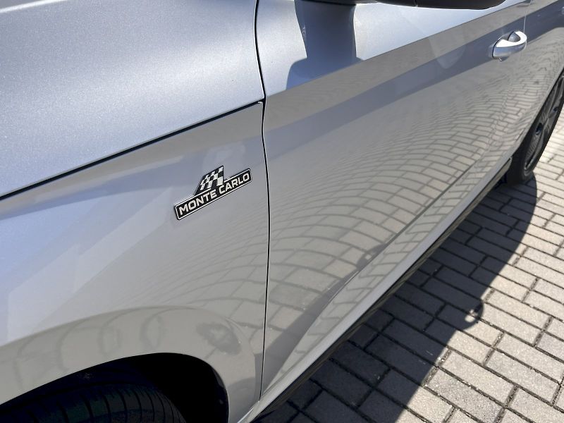 Škoda Kamiq (2025) 1,5TSI 110KW DSG MONTE CARLO - fotka 17 z 26