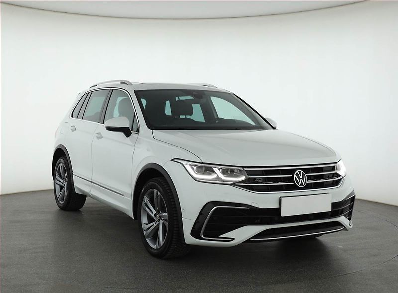 Volkswagen Tiguan (2022) R-Line 1.4 TSI eHybrid - fotografie inzerátu