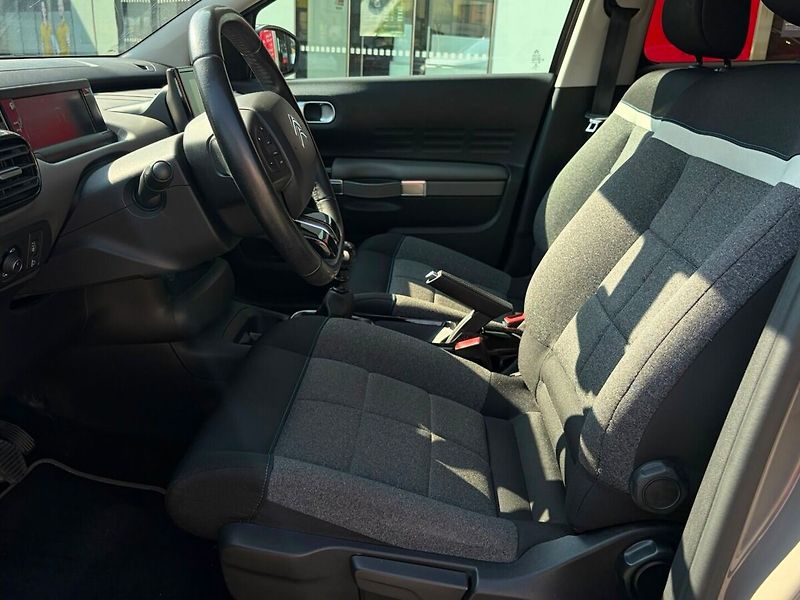Citroën C4 Cactus 1.2 Space Tourer - fotka 6 z 17