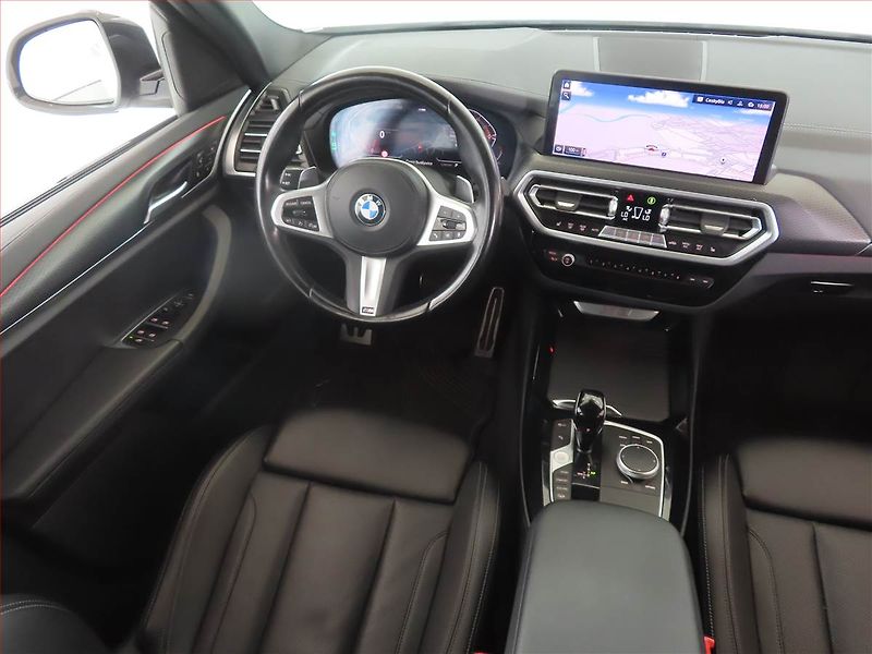 BMW X3 (2022) xDrive30i - fotka 7 z 14
