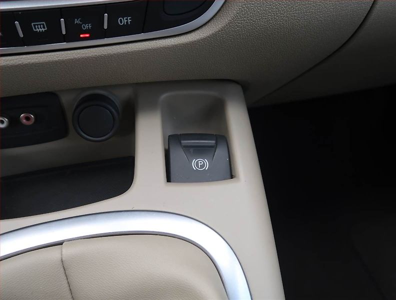 Renault Grand Scénic (2009) 1.9 dCi, po STK, jezdí výborně - fotka 19 z 21