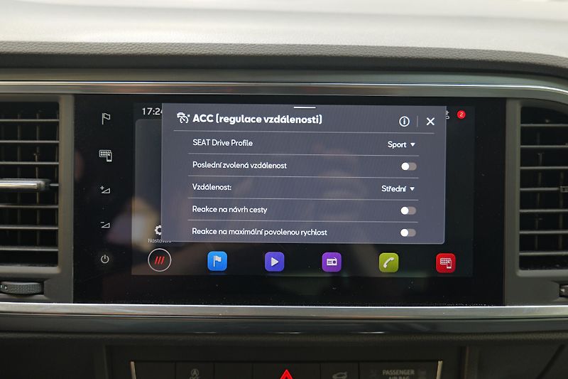 Seat Ateca 1.5 TSI DSG ACC Kam LED KESSY - fotka 27 z 34