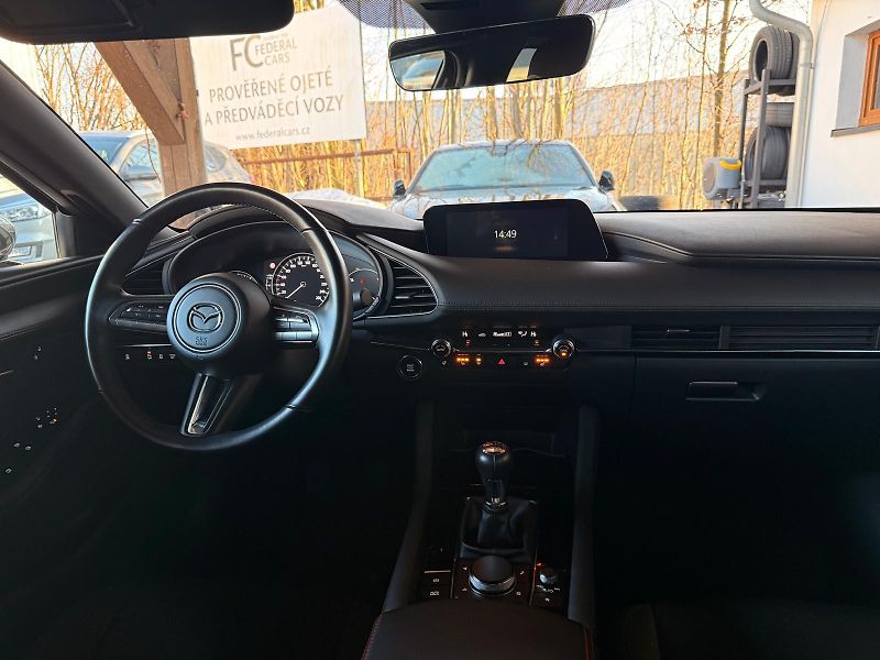 Mazda 3 2.0 G122/Plus/Style - fotka 14 z 29