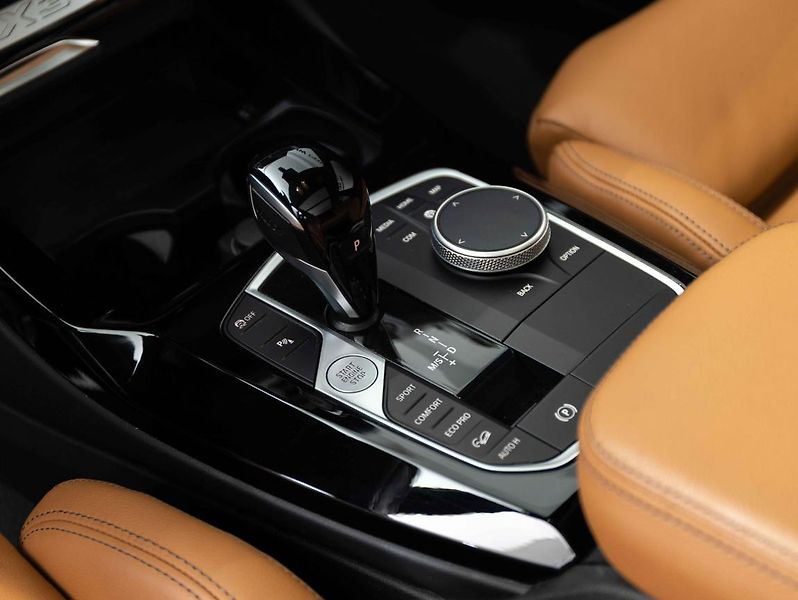 BMW X3 xDrive30d - fotka 18 z 24