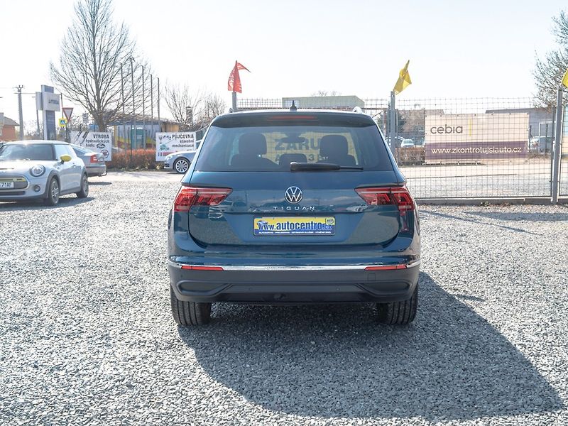 Volkswagen Tiguan (2021) 2.0TDI 110KW NAVI – LED - fotka 6 z 50