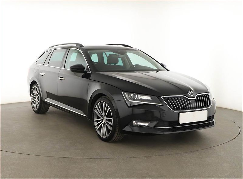 Škoda Superb (2016) Comfort 2.0 TDI, Automat, Navi - fotografie inzerátu