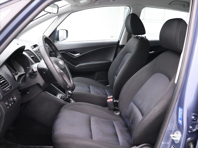 Hyundai ix20 1,4 i 66kW CZ Klima Serv.Kniha - fotka 10 z 26