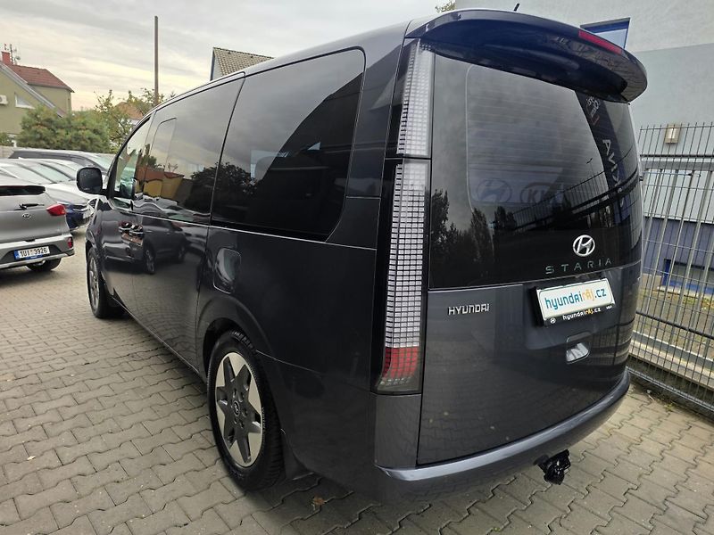 Hyundai Staria 2.2-AUTOMAT-KŮŽE-9MÍST - fotka 8 z 36