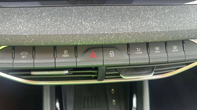 Škoda Octavia Combi Top Selection 2,0TDI 110 - fotka 16 z 31