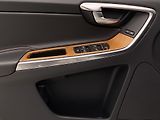 Volvo XC60 D4 AWD MOMENTUM REZERVACE - náhled 28