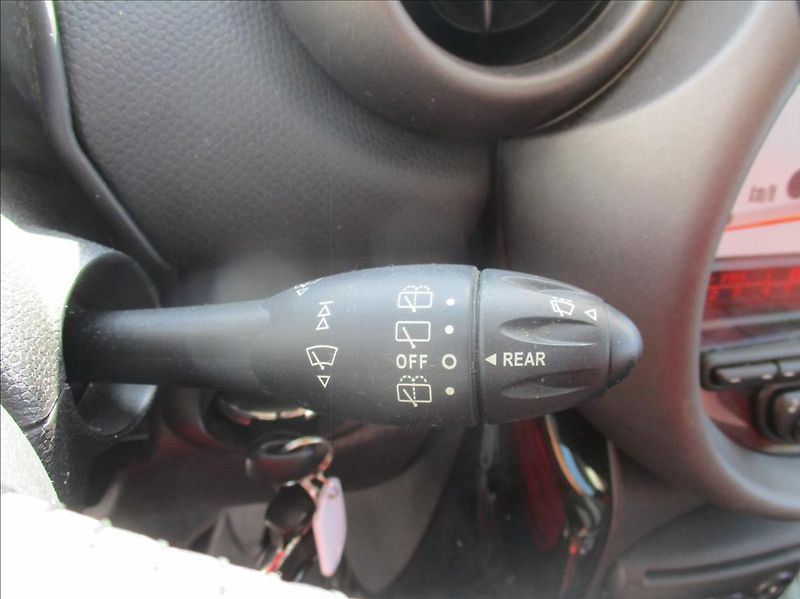 Mini Countryman 1,6 D, aut.klima,serv.kniha, - fotka 21 z 31
