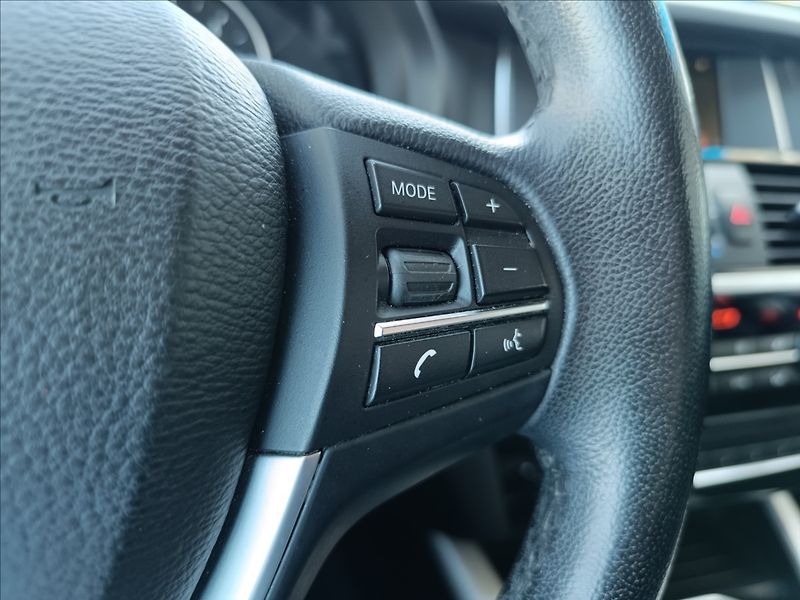 BMW X3 3,0 TDi xDrive30d, automat - fotka 16 z 20