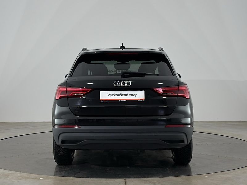 Audi Q3 SUV 0 - fotka 17 z 26