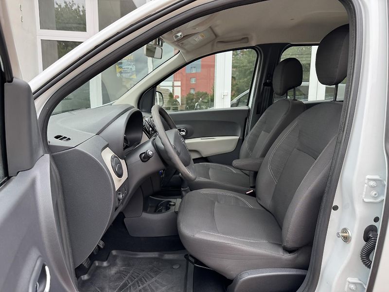 Dacia Lodgy 1.6Sce 75kW, 7 míst - fotka 8 z 20
