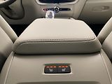 Volvo XC60 (2026) B5 AWD AUT DARK PLUS  - náhled 63