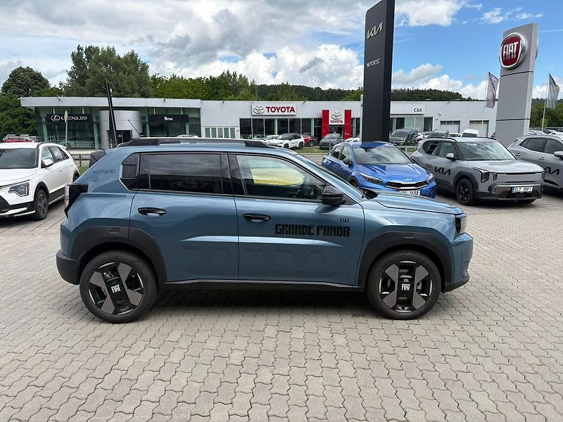 Fiat Panda 1.2 Turbo Hybrid 110k eDCT6 - fotka 8 z 13