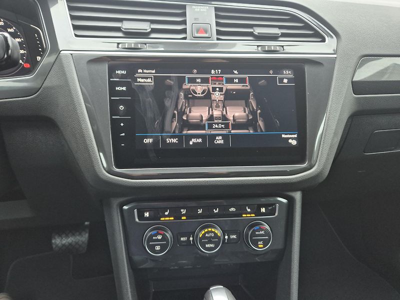 Volkswagen Tiguan 2,0TDi 140kw DSG 4x4 18ALU TZ - fotka 31 z 50