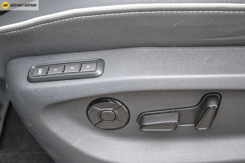 Škoda Kodiaq 2.0TDI-142KW SPORTLINE 4x4 A/T - fotka 41 z 85