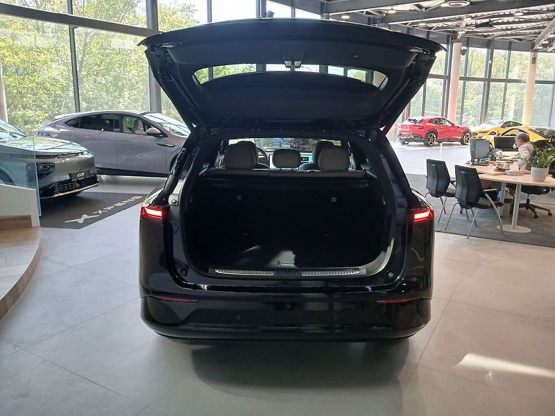 Xpeng G9 (2026) AWD Performance - fotka 10 z 13