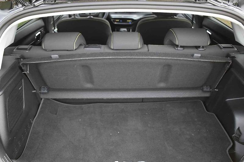 Hyundai i20 po faceliftu se moc nezměnil. Ale škoda to určitě není