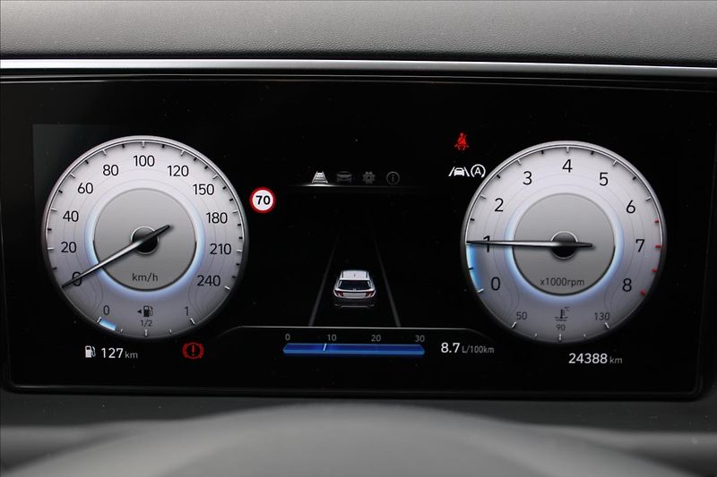 Hyundai Tucson 1,6 T-GDI  1.MAJ,SMART,ZÁRUKA - fotka 10 z 32