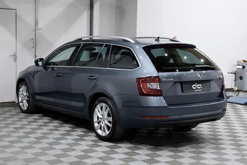 Škoda Octavia 3 FL Combi 1.4 TSI 110 kW - fotka 5 z 38