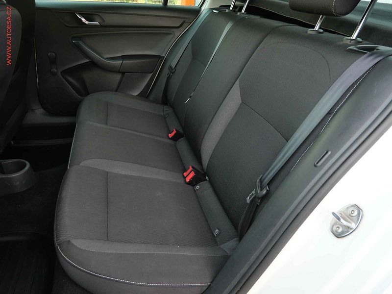 Škoda Rapid (2015) 1.2TSi, ČR, Ambition Fresh - fotka 10 z 18
