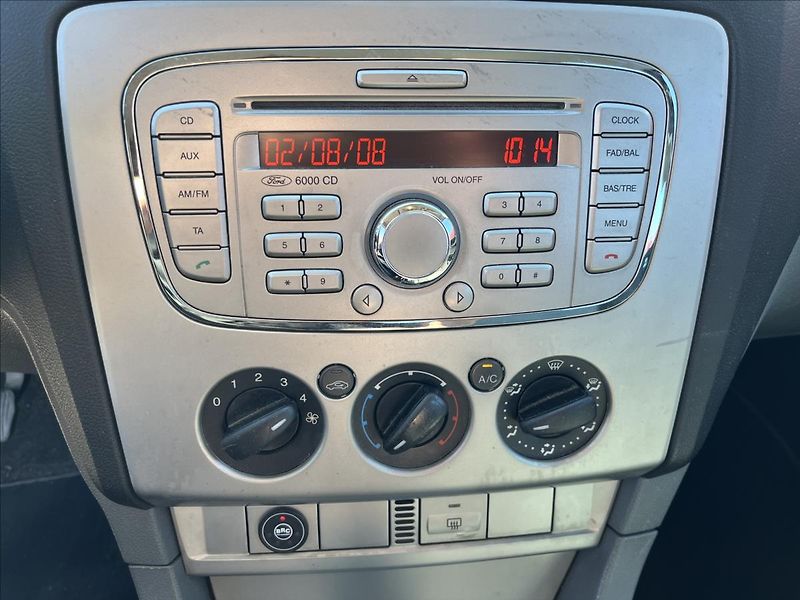 Ford Focus 1,6 i LPG KLIMA ROZVODY BRC 34 - fotka 17 z 33