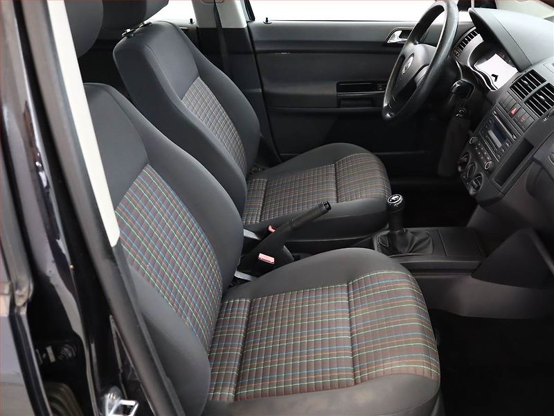 Volkswagen Polo (2007) 1.4 TDI, CZ doklady - fotka 7 z 12