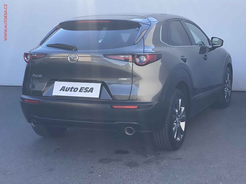 Mazda CX-30 (2020) 2.0i Skyactive, 1.maj,ČR, AT - fotka 4 z 18