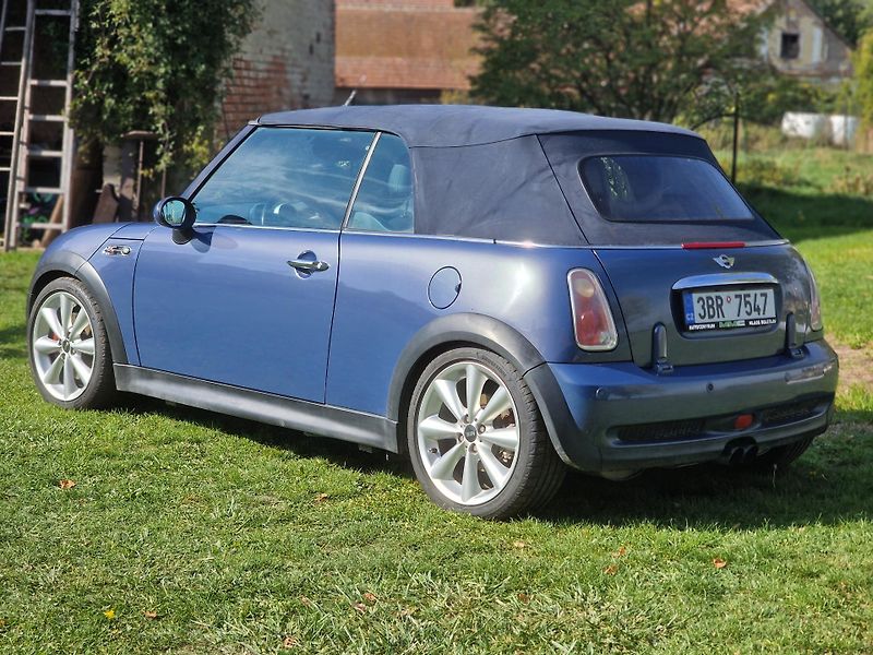 Mini Cooper (2007) JCW, R52 Cabrio - fotka 7 z 25