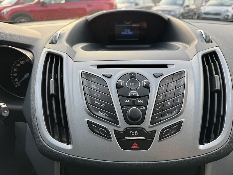 Ford C-MAX (2013) 1.0i EB Klima Winter Paket - fotka 11 z 44