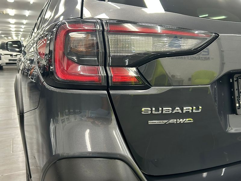 Subaru Outback (2023) 2.5 TOURING 2023 | Záruka - fotka 16 z 59