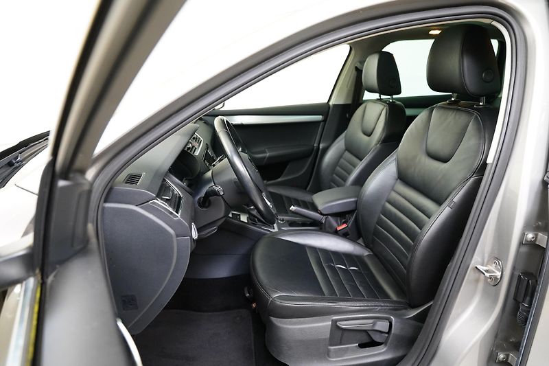 Škoda Octavia - fotka 11 z 27